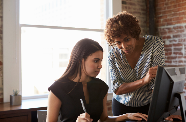 El papel del mentoring en el desarrollo de futuros líderes de ciberseguridad